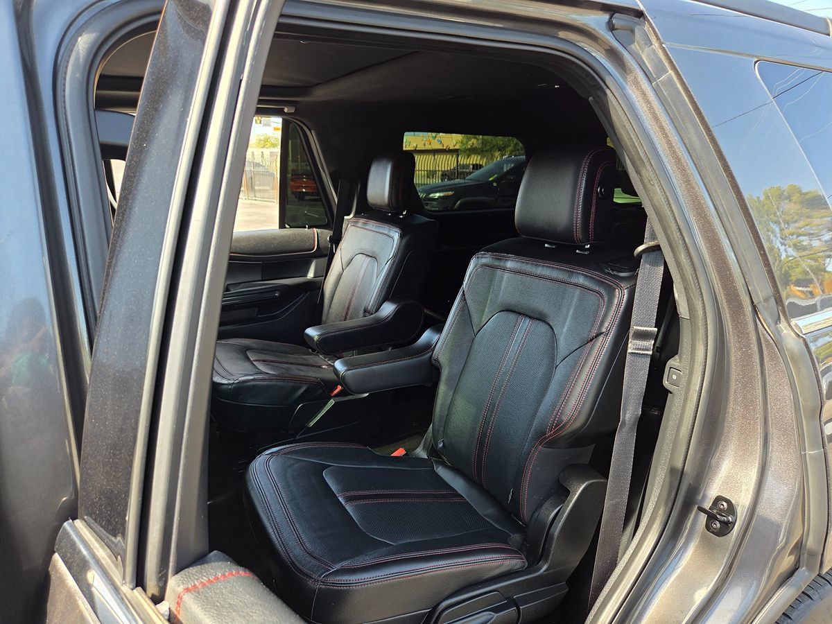 Used 2019 Ford Expedition Limited w/ Equipment Group 303A AWD/4WD image 51