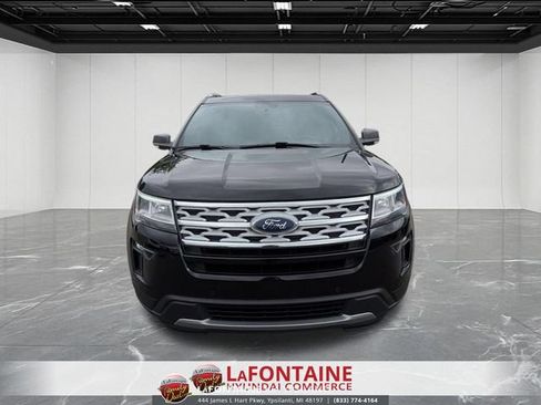 Used 2019 Ford Explorer XLT w/ Equipment Group 202A FWD image 8