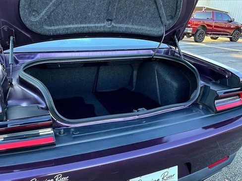 Used 2020 Dodge Challenger SXT image 28