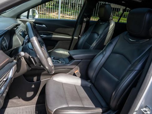 Used 2019 Cadillac XT4 Sport FWD image 11