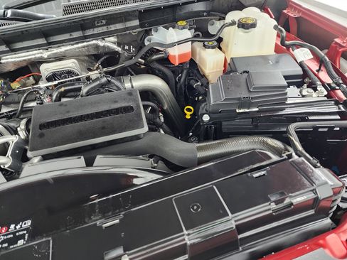 Used 2024 GMC Sierra 2500 SLE w/ SLE Value Package; image 18