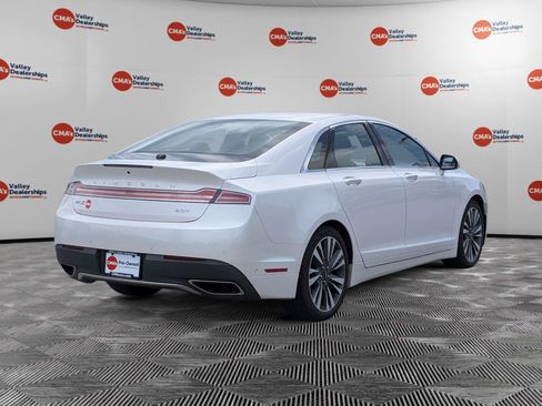 Used 2020 Lincoln MKZ Reserve FWD image 5