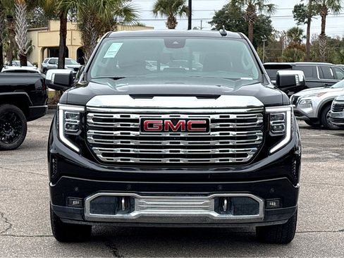 Used 2023 GMC Sierra 1500 Denali image 2