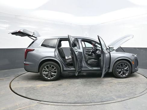 Used 2020 Cadillac XT6 Premium Luxury image 44