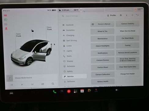Used 2021 Tesla Model Y Long Range AWD/4WD image 29