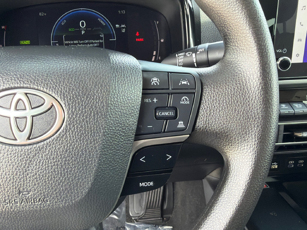 Used 2025 Toyota Camry LE w/ Convenience Package FWD image 24