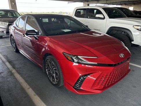 Used 2025 Toyota Camry XSE w/ Premium Plus Package FWD image 1