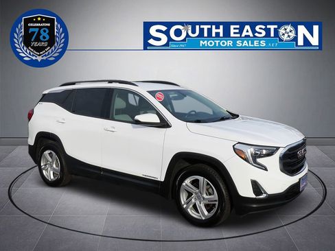 Used 2018 GMC Terrain SLE w/ Driver Convenience Package image 2