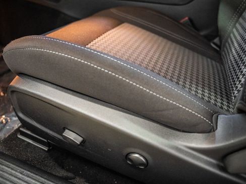 Certified 2023 Dodge Challenger SXT image 39