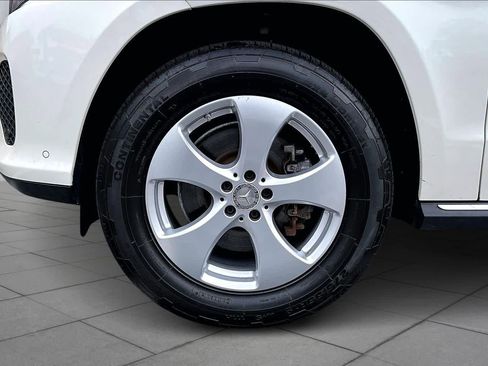 Used 2017 Mercedes-Benz GLS 450 4MATIC image 11