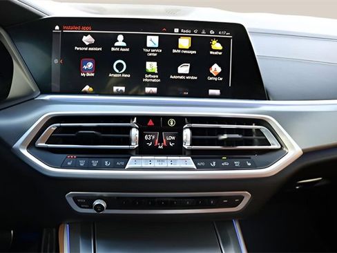 Used 2022 BMW X5 xDrive40i w/ M Sport Package image 23