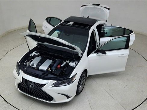 Used 2025 Lexus ES 350 Ultra Luxury image 84