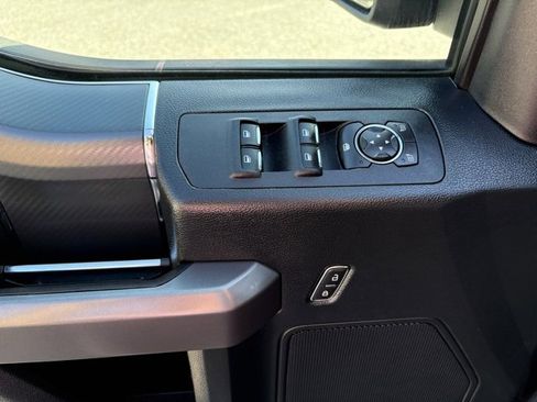 Used 2019 Ford F150 XLT w/ Equipment Group 302A Luxury image 10