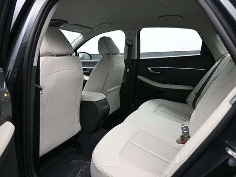 New 2026 Hyundai Sonata SEL FWD image 28