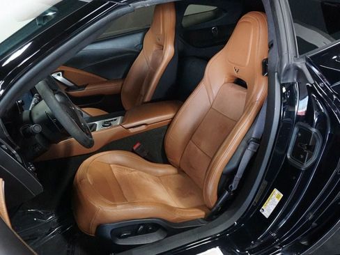 Used 2017 Chevrolet Corvette Z06 RWD image 9