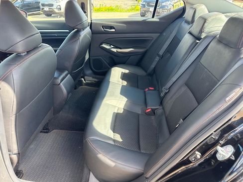 Used 2024 Nissan Altima 2.5 SR AWD/4WD image 9
