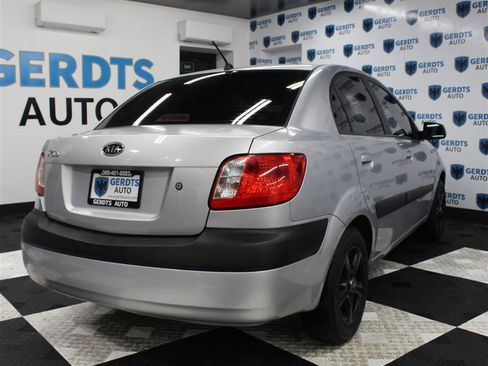 Used 2006 Kia Rio Sedan image 4