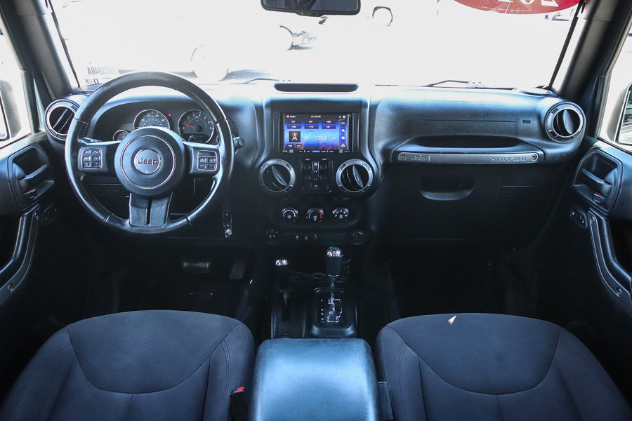 Used 2017 Jeep Wrangler Unlimited Sport w/ Quick Order Package 24S AWD/4WD image 13