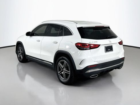 Used 2023 Mercedes-Benz GLA 250 4MATIC image 3