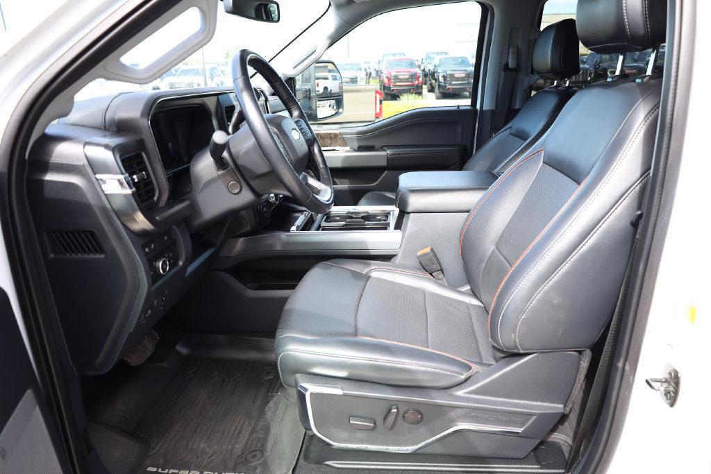 Used 2024 Ford F350 Lariat AWD/4WD image 11
