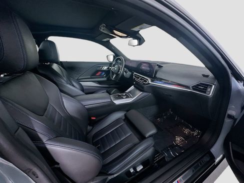 Used 2023 BMW 230i xDrive Coupe w/ Premium Package image 27