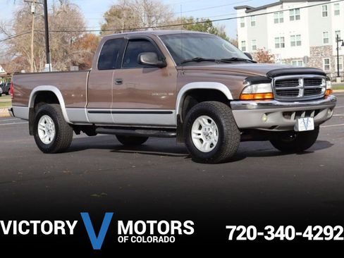 Used 2001 Dodge Dakota SLT image 1