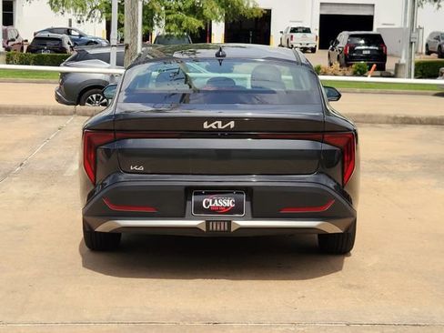 Used 2025 Kia K4 FWD image 6