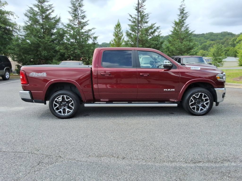 Used 2025 RAM 1500 Laramie w/ Off Road Group AWD/4WD image 4