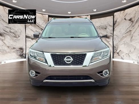 Used 2015 Nissan Pathfinder SL w/ SL Premium Package FWD image 2