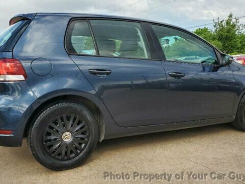 Used 2013 Volkswagen Golf 4-Door image 11