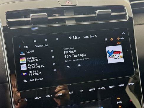 Used 2024 Hyundai Santa Cruz Limited image 18