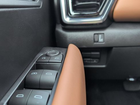 New 2026 GMC Canyon AT4 AWD/4WD image 16