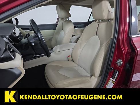 Used 2020 Toyota Camry XLE w/ Driver Assist Package image 16