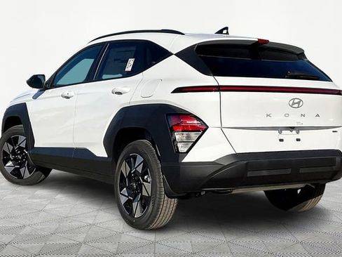 New 2025 Hyundai Kona SEL image 3