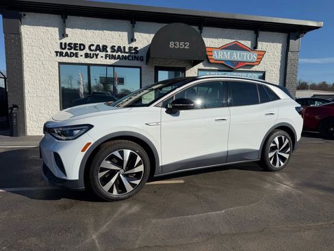 Used 2021 Volkswagen ID.4 1st Edition image 3