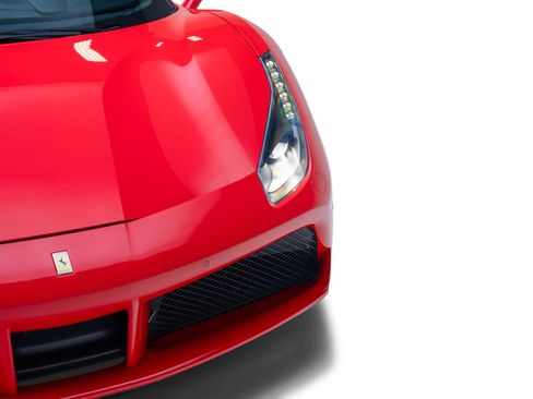 Used 2016 Ferrari 488 GTB RWD image 14