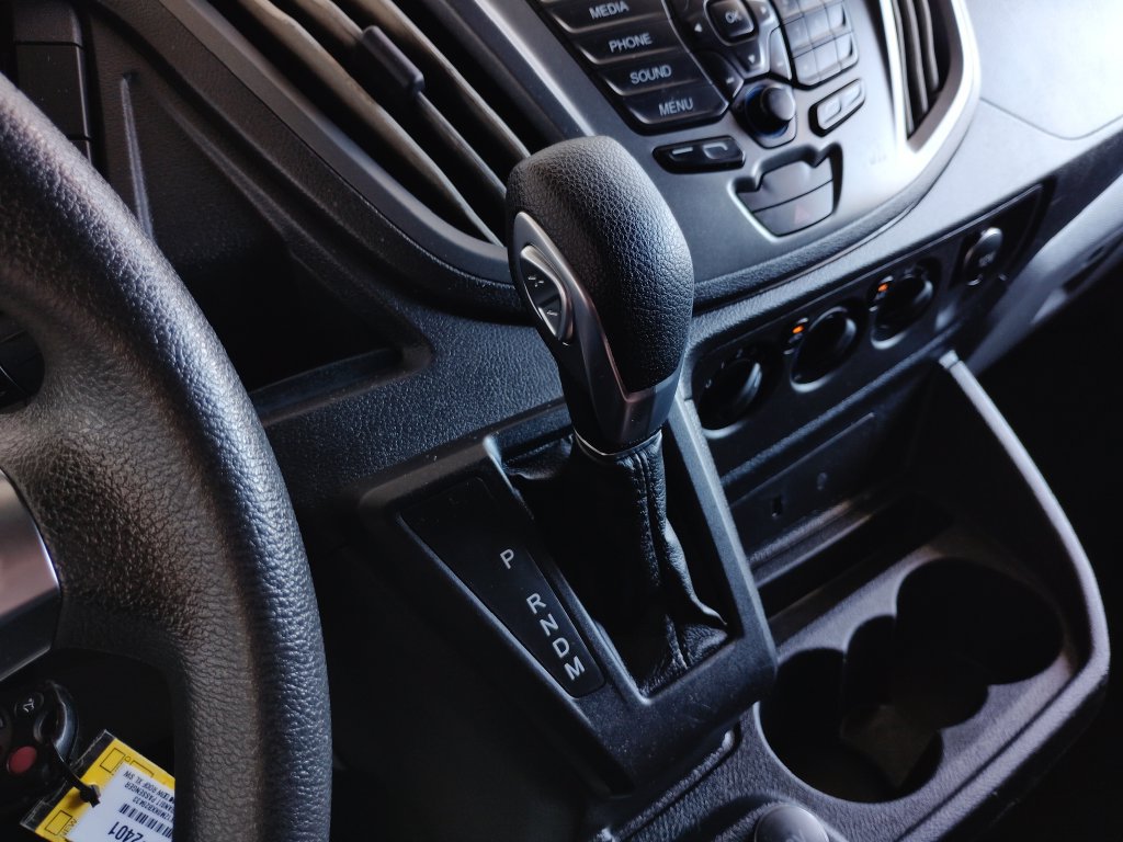 Used 2019 Ford Transit 150 XL RWD image 30