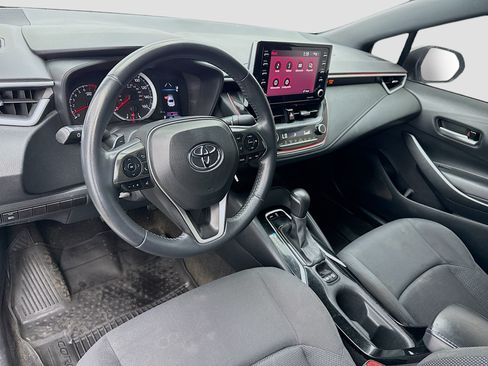 Used 2021 Toyota Corolla SE FWD image 7