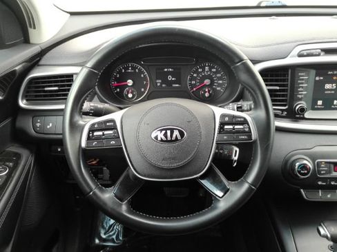 Used 2019 Kia Sorento AWD w/ LX Convenience Package image 32