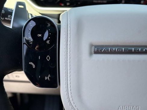 Used 2022 Land Rover Range Rover Sport HST AWD/4WD image 29