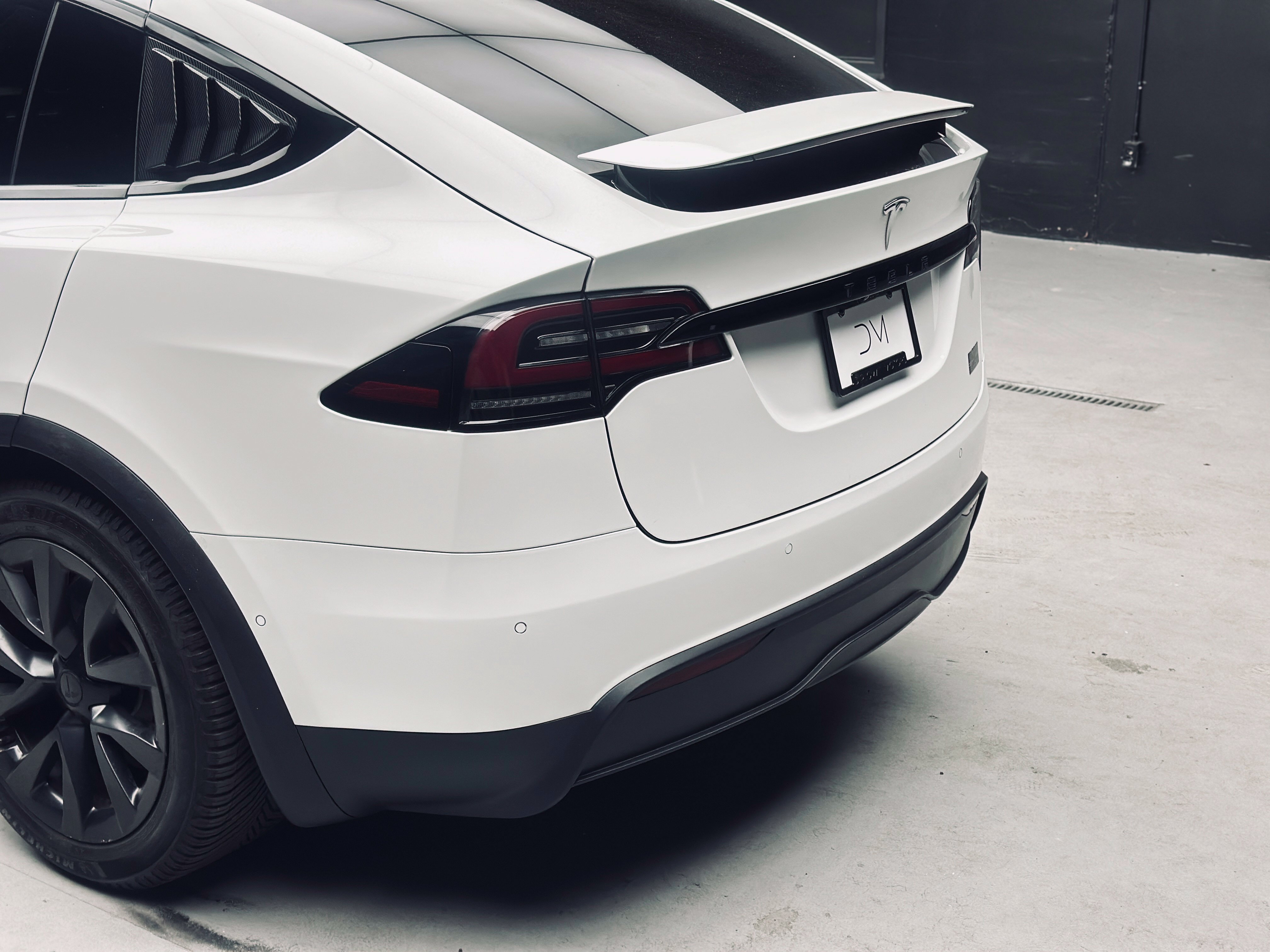 Used 2022 Tesla Model X Plaid AWD/4WD image 16