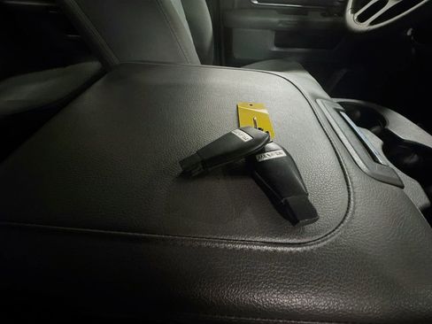 Used 2019 RAM 1500 Classic SLT image 37