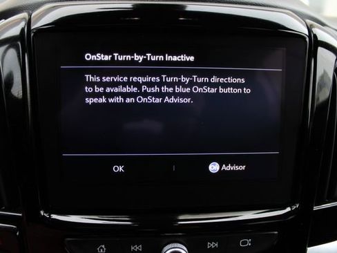 Used 2023 Chevrolet Traverse LT image 10