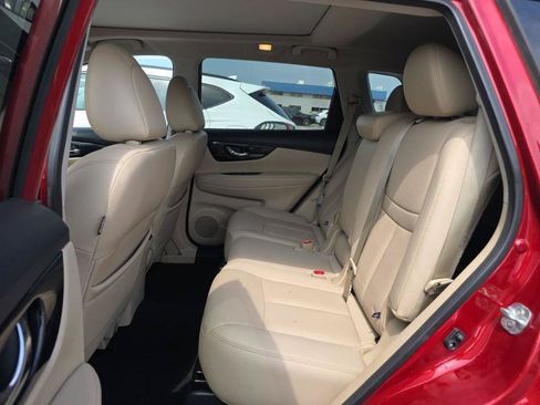Used 2019 Nissan Rogue SL w/ Premium Package FWD image 13