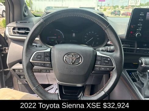 Used 2022 Toyota Sienna XSE w/ XSE Plus Package AWD/4WD image 24