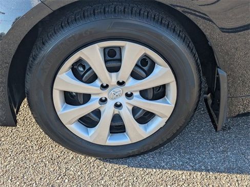 Certified 2025 Toyota Corolla LE image 10