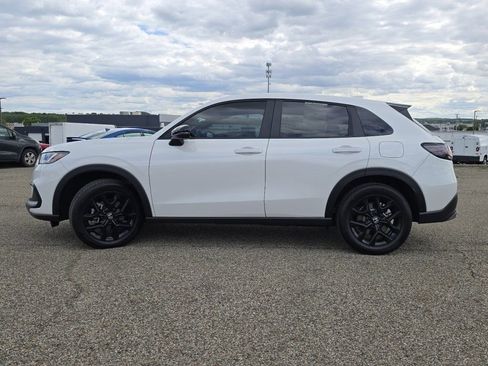 Used 2025 Honda HR-V Sport image 17