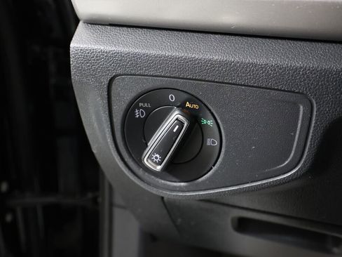 Used 2019 Volkswagen Atlas SEL R-Line image 33