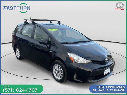 Used 2015 Toyota Prius V Three FWD image 5