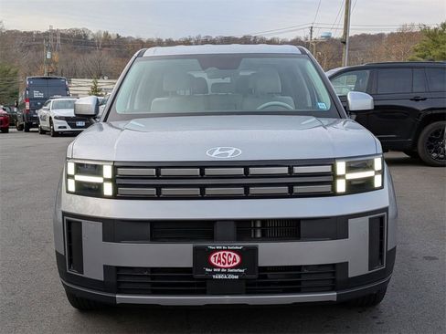 Used 2024 Hyundai Santa Fe SE image 12